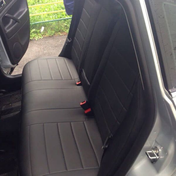 Чехлы Автопилот на Volkswagen Passat B5 универсал 1997-2005 г.в. Чехлы Автопилот на Volkswagen Passat B5 универсал 1997-2005 г.в.